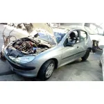 PEUGEOT 206 BERLINA PEUGEOT 206 BERLINA '2002 XR PLATA 1998