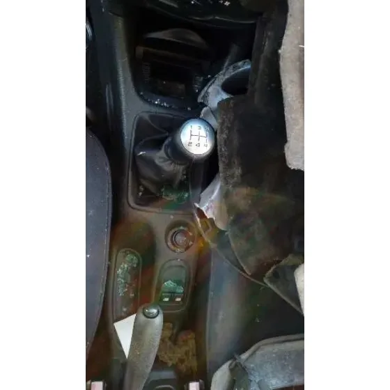 PEUGEOT 206 BERLINA '2002 XR PLATA
