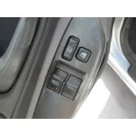TOYOTA YARIS (NCP1/NLP1/SCP1) '2000 1.0 LINEA LUNA PLATA