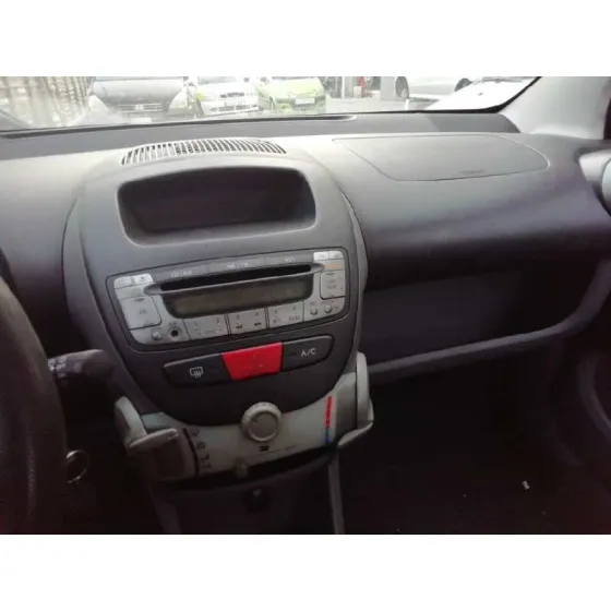 PEUGEOT 107 '2007 URBAN NEGRO