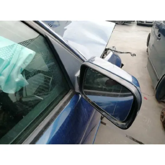 BMW SERIE 3 COMPACT (E46) '2002 320TD AZUL