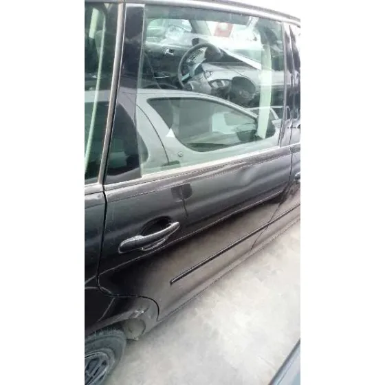 VOLKSWAGEN POLO (9N1) '2003 HIGHLINE NEGRO