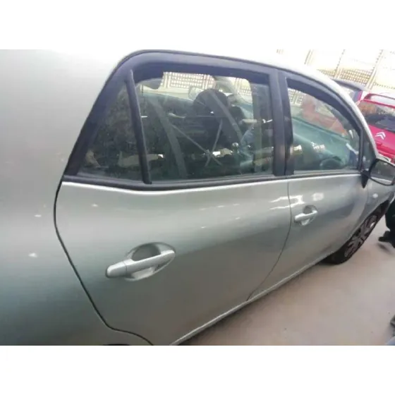 TOYOTA AURIS '2007 LUNA GRIS PLATA