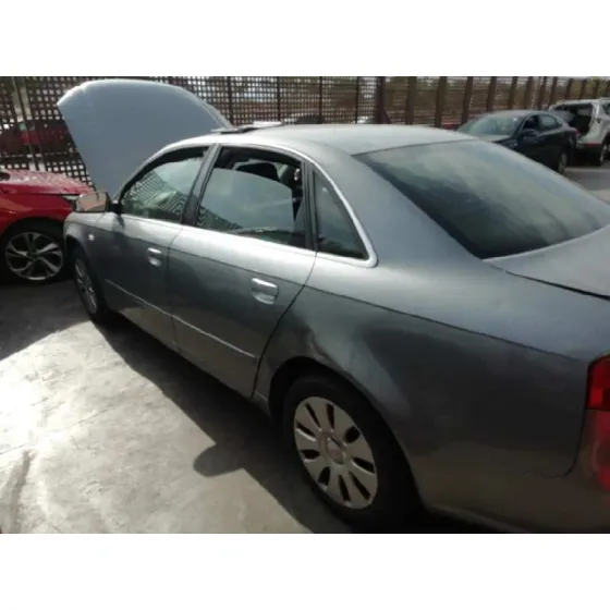 AUDI A4 BERLINA (8E) '2006 2.0 TDI 16V (103KW) GRIS