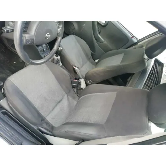 OPEL CORSA C '2006 SILVERLINE GRIS