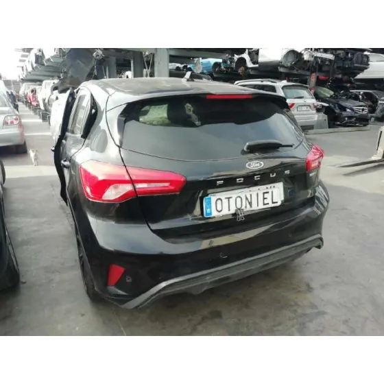 FORD FOCUS '2022 ST-LINE NEGRO