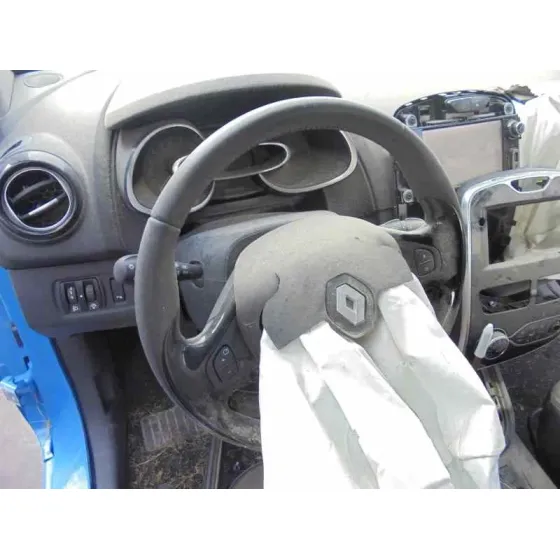 RENAULT CLIO IV '2015 DYNAMIQUE AZUL