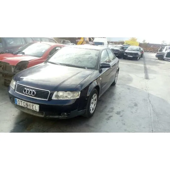 AUDI A4 BERLINA (8E) '2004 1.9 TDI (96KW) AZUL