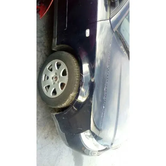 AUDI A4 BERLINA (8E) '2004 1.9 TDI (96KW) AZUL
