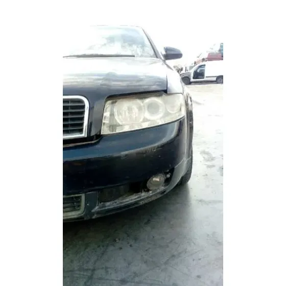 AUDI A4 BERLINA (8E) '2004 1.9 TDI (96KW) AZUL