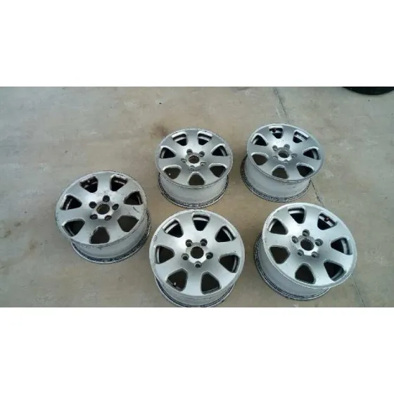 AUDI A4 BERLINA (8E) '2004 1.9 TDI (96KW) AZUL