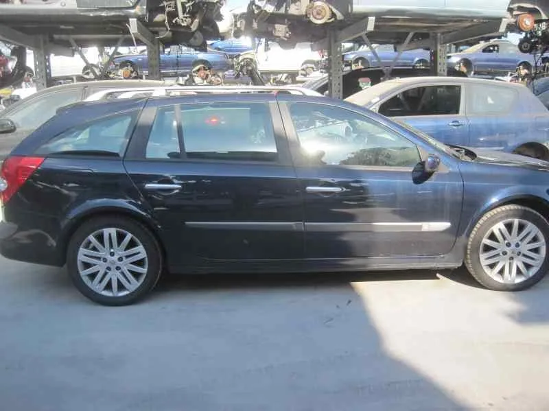 RENAULT LAGUNA II GRANDTOUR (KG0) '2005 DYNAMIQUE LUXE AZUL