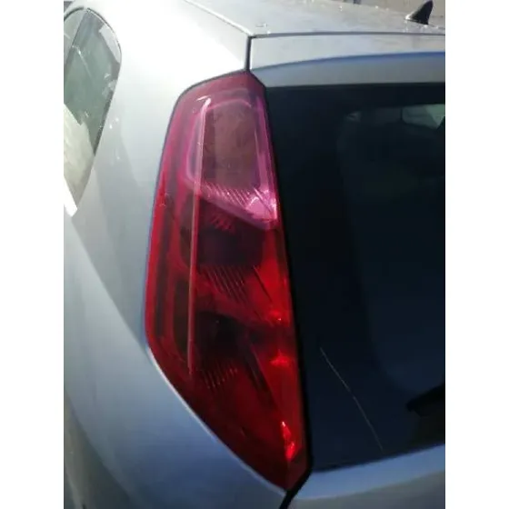 FIAT GRANDE PUNTO (199) '2005 1.3 16V MULTIJET ACTIVE (55KW) GRIS PLATA