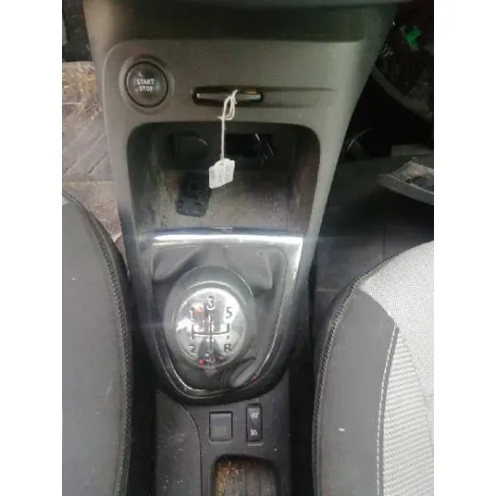 RENAULT CAPTUR '2013 ZEN AZUL