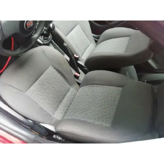 SEAT IBIZA (6L1) '2006 1.4 TDI CAT (BNM) ROJO