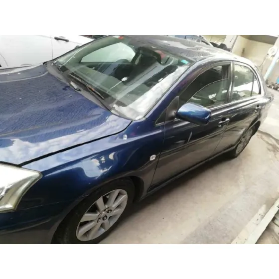 TOYOTA AVENSIS BERLINA (T25) '2004 2.0 16V CAT AZUL OSCURO