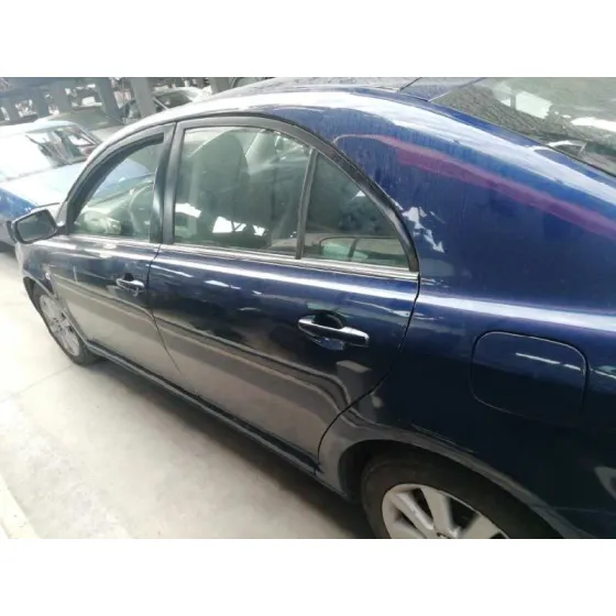 TOYOTA AVENSIS BERLINA (T25) '2004 2.0 16V CAT AZUL OSCURO