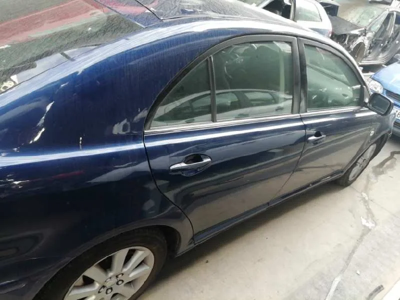 TOYOTA AVENSIS BERLINA (T25) '2004 2.0 16V CAT AZUL OSCURO