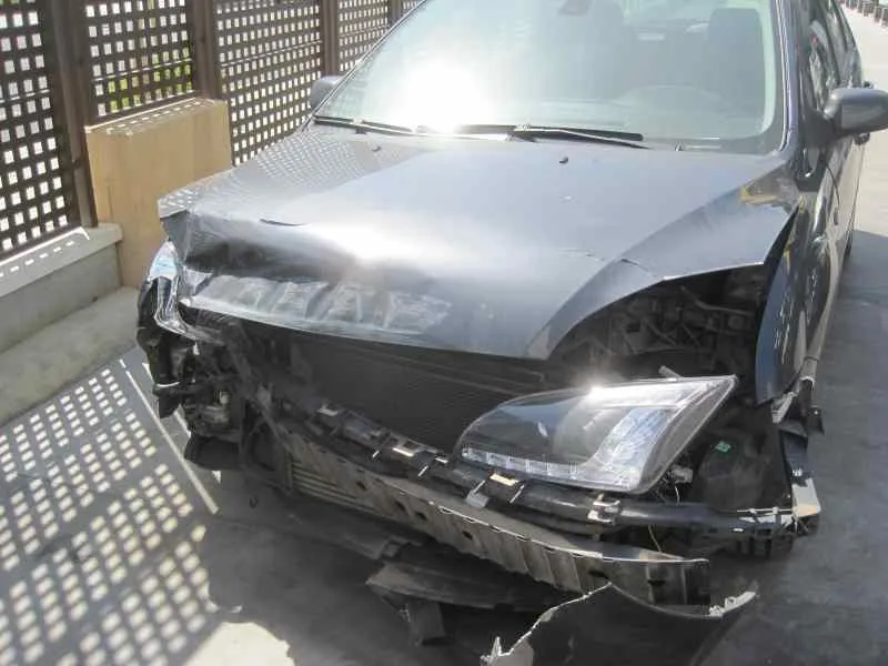 FORD FOCUS BERLINA (CAP) FORD FOCUS BERLINA (CAP) '2006 AMBIENTE (D) NEGRO 2006