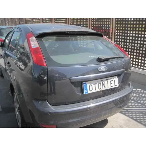FORD FOCUS BERLINA (CAP) '2006 AMBIENTE (D) NEGRO