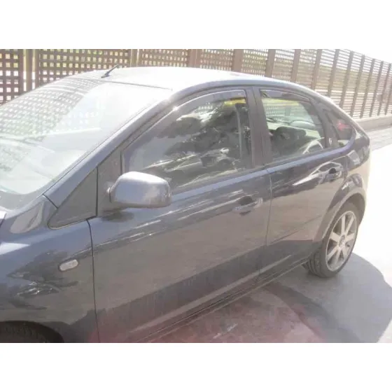 FORD FOCUS BERLINA (CAP) '2006 AMBIENTE (D) NEGRO