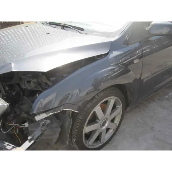 FORD FOCUS BERLINA (CAP) '2006 AMBIENTE (D) NEGRO