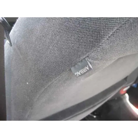 FORD FOCUS BERLINA (CAP) '2006 AMBIENTE (D) NEGRO