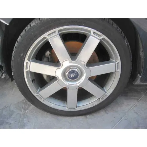 FORD FOCUS BERLINA (CAP) '2006 AMBIENTE (D) NEGRO