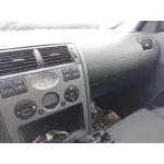 FORD MONDEO BERLINA (GE) FORD MONDEO BERLINA (GE) '2001 * GRIS 2000