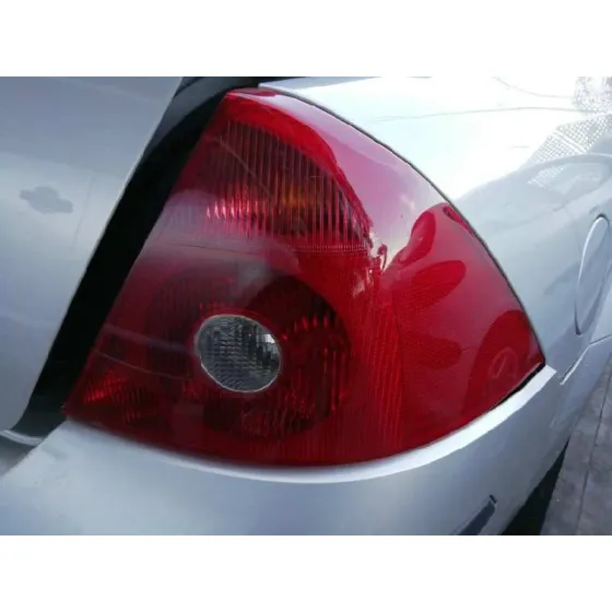 FORD MONDEO BERLINA (GE) '2001 * GRIS