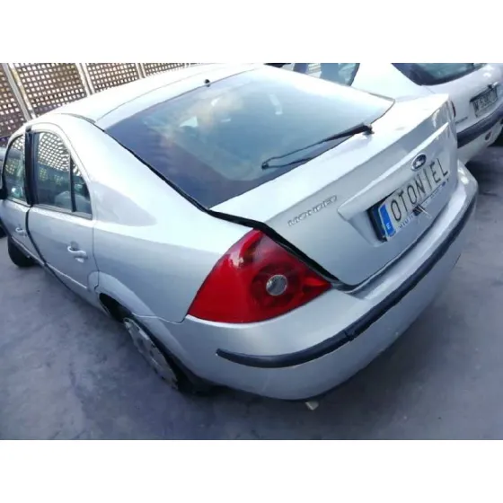 FORD MONDEO BERLINA (GE) '2001 * GRIS