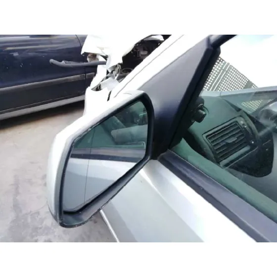 FORD MONDEO BERLINA (GE) '2001 * GRIS