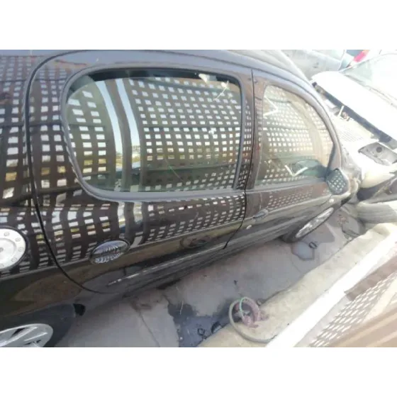 PEUGEOT 206+ '2010 BASICO NEGRO