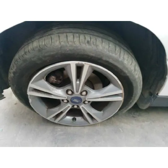 FORD FOCUS LIM. (CB8) '2014 1.6 TDCI CAT BLANCO
