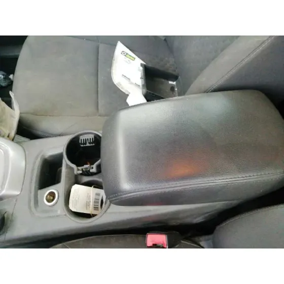 FORD FOCUS LIM. (CB8) '2014 1.6 TDCI CAT BLANCO