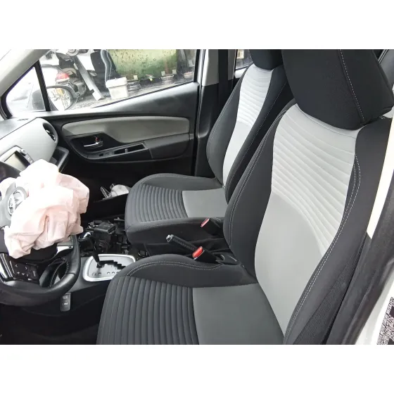 Toyota YARIS (_P13_) 2012