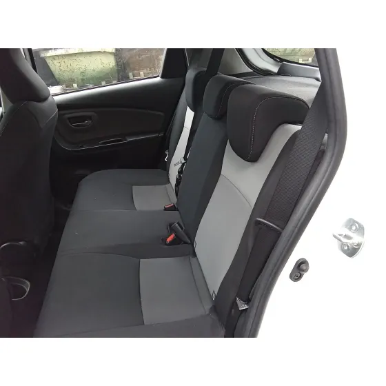 Toyota YARIS (_P13_) 2012