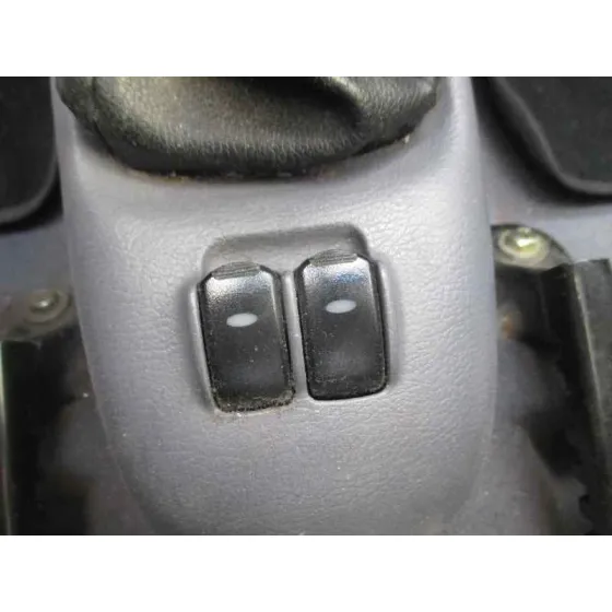 DAEWOO MATIZ '2000 CD PLATA