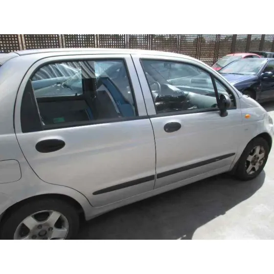 DAEWOO MATIZ '2000 CD PLATA