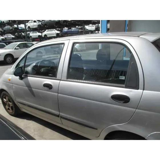 DAEWOO MATIZ '2000 CD PLATA