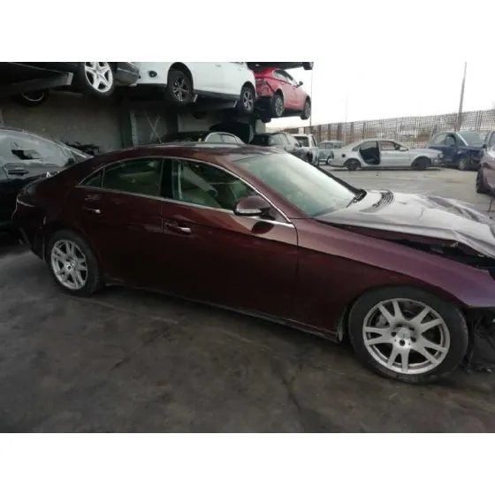MERCEDES CLASE CLS (W219) '2006 350 CGI (219.357) ROJO