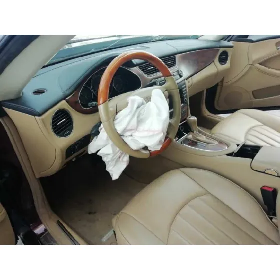 MERCEDES CLASE CLS (W219) '2006 350 CGI (219.357) ROJO