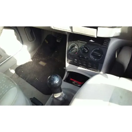 VOLKSWAGEN LUPO (6X1/6E1) '2003 ADVANCE PLATA