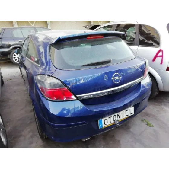 OPEL ASTRA GTC '2005 1.6 16V AZUL