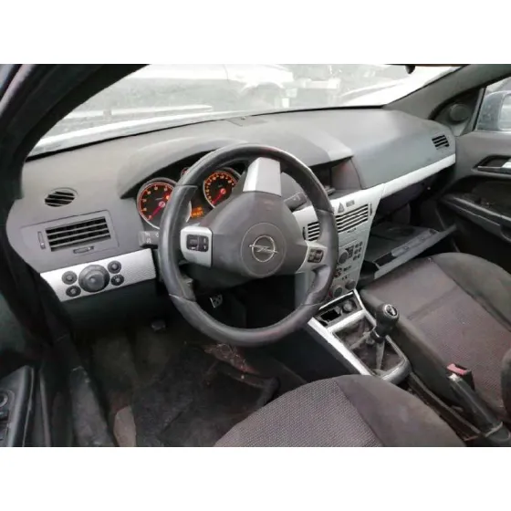 OPEL ASTRA GTC '2005 1.6 16V AZUL