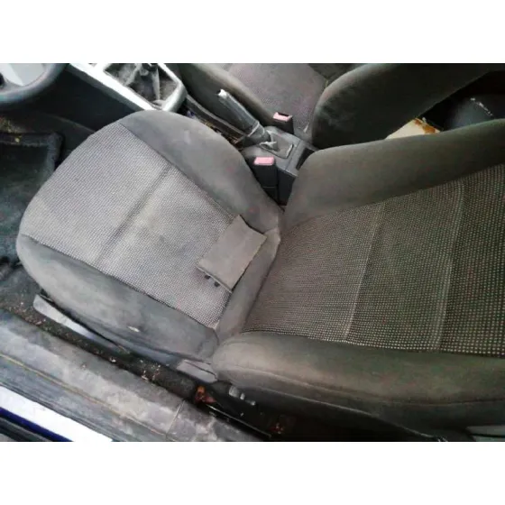 OPEL ASTRA GTC '2005 1.6 16V AZUL