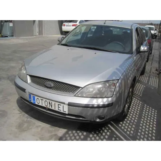 FORD MONDEO BERLINA (GE) '2002 AMBIENTE (06.2003->) (D) PLATA
