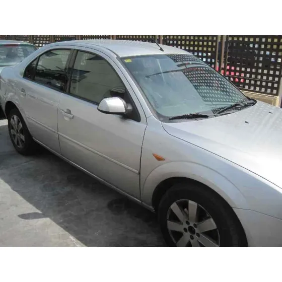FORD MONDEO BERLINA (GE) '2002 AMBIENTE (06.2003->) (D) PLATA
