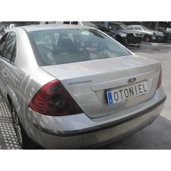 FORD MONDEO BERLINA (GE) '2002 AMBIENTE (06.2003->) (D) PLATA