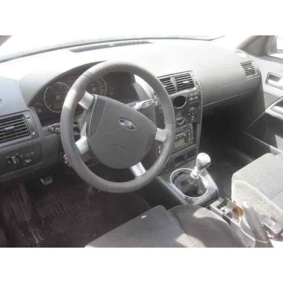 FORD MONDEO BERLINA (GE) '2002 AMBIENTE (06.2003->) (D) PLATA